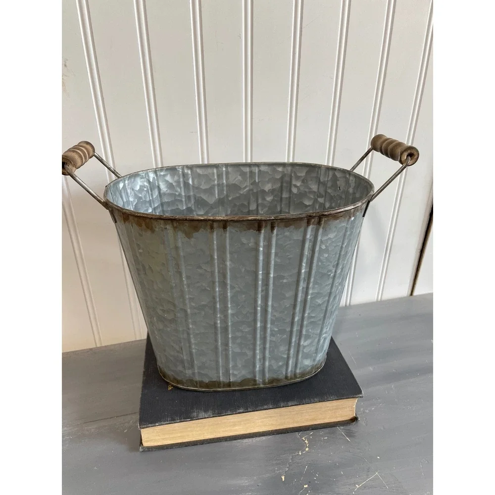 CTW Home Collection galvanized metal